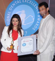 INNOVATIVE COSMETIC DENTIST AT THE NATIONAL DENTAL EXCELLENCE AWARDS 2017